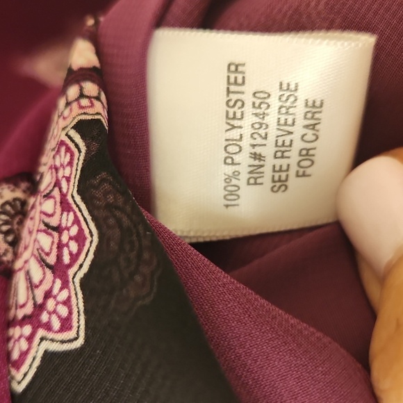 Apt.9 Women's Burgandy and Black Paisley Print Flutter Sleeve Top Size S - Picture 10 of 10